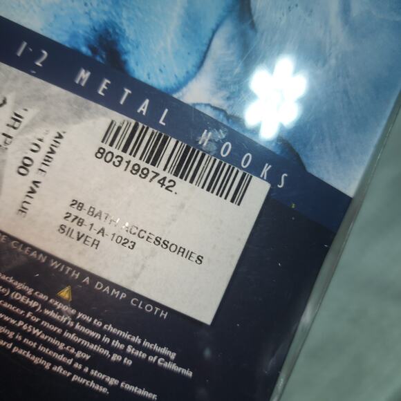 URBAN BATH SILVER TONED SHOWER CURTAIN RINGS - Picture 3 of 6